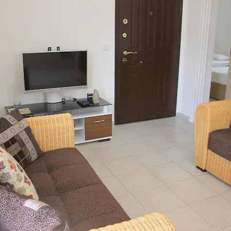 Linda Apartament *